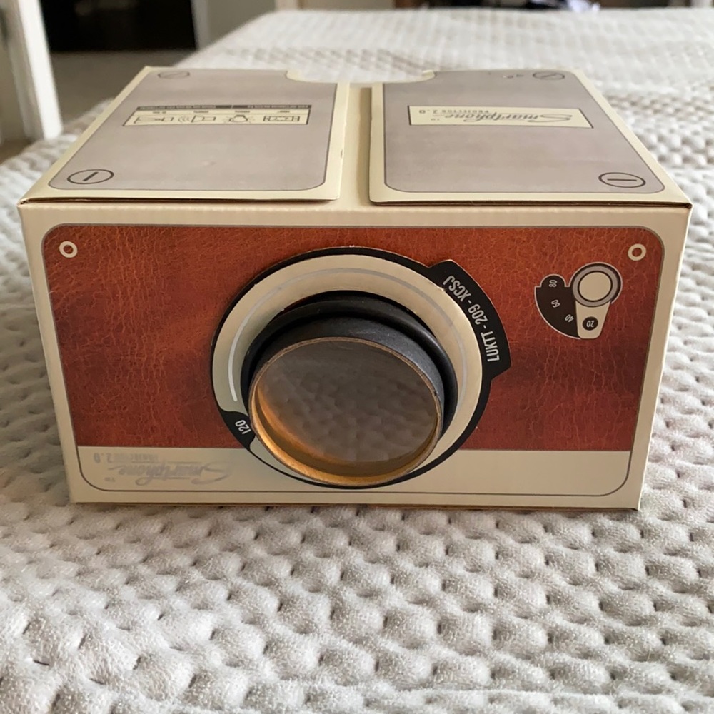 Brand New Smartphone Projector 2.0